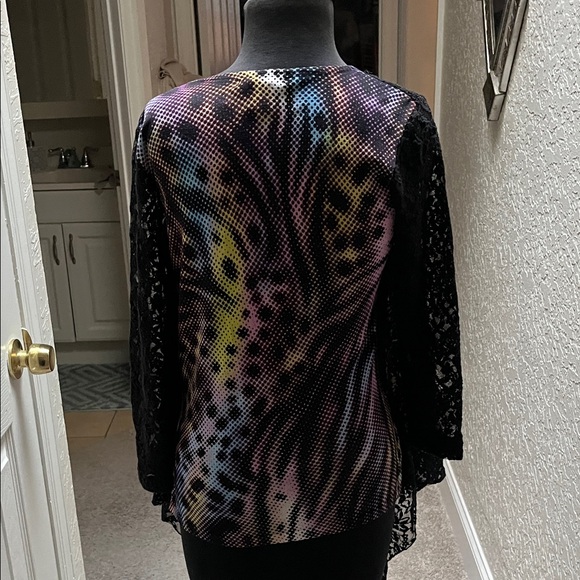 Alberto Makali Black Multicolor Animal Print Top with Lace Sleeves Size Medium - Picture 6 of 6